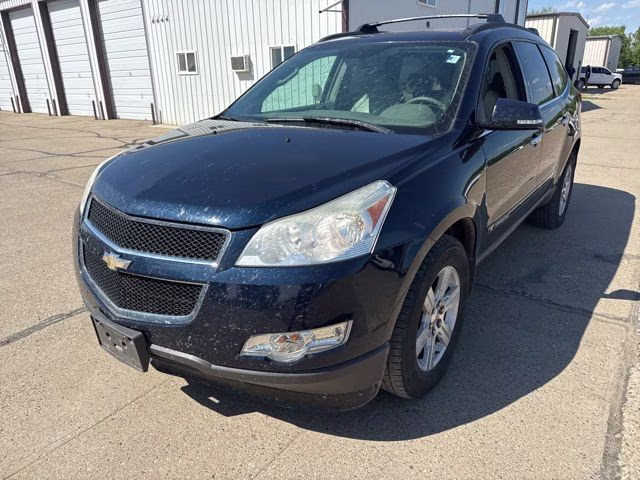 2009 Blue Chevrolet Traverse LT AWD SUV