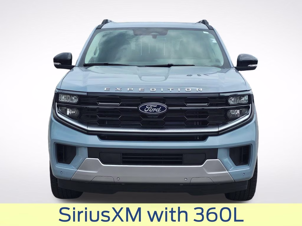 2026 Glacier Gray Metallic Tri-Coat Ford Expedition Platinum 4X4 SUV
