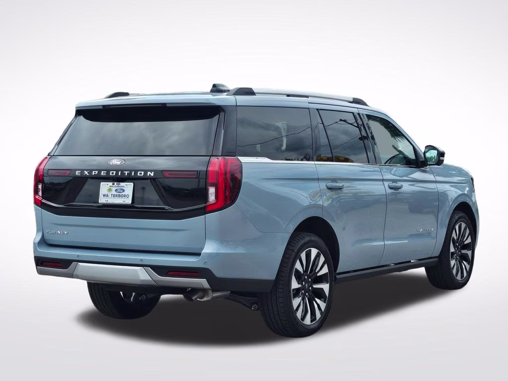 2026 Glacier Gray Metallic Tri-Coat Ford Expedition Platinum 4X4 SUV