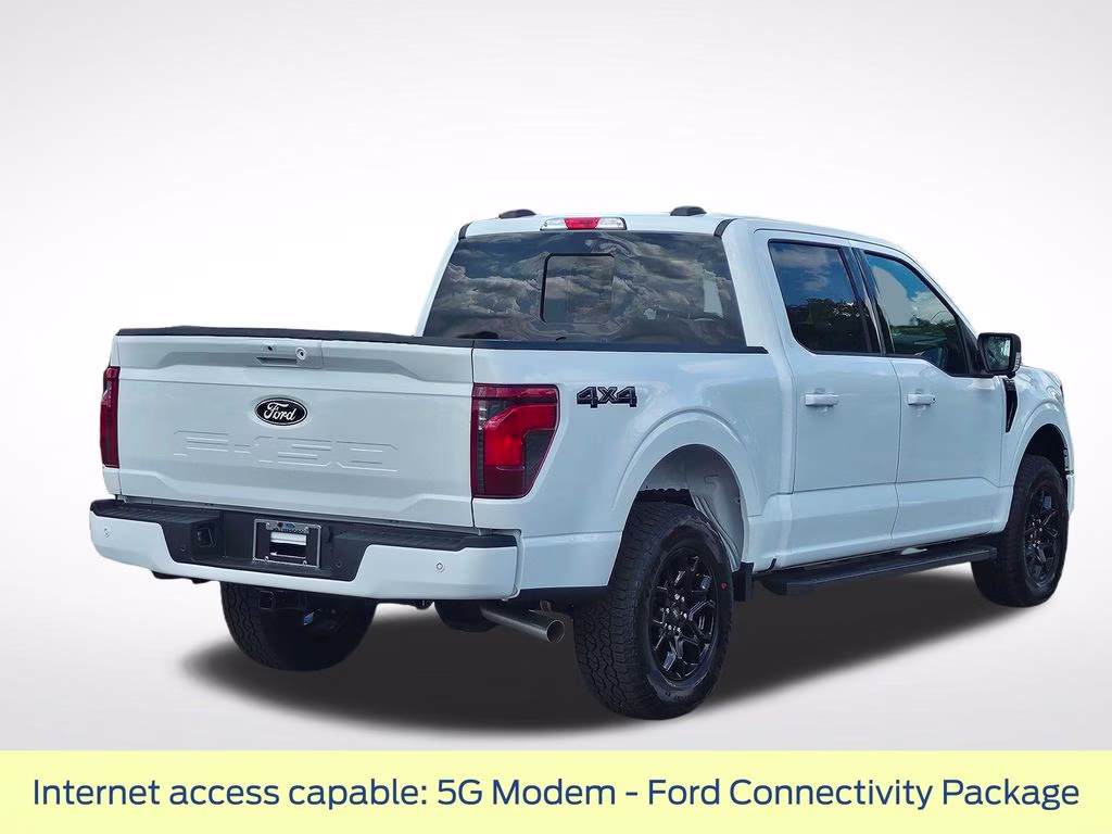 2026 Oxford White Ford F-150 XLT 4X4 Truck