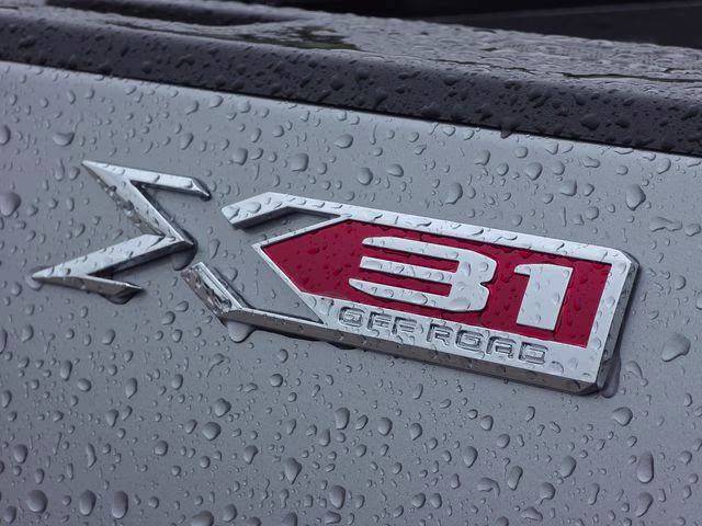 2026 Sterling Metallic GMC Sierra 2500HD SLT 4X4 Truck