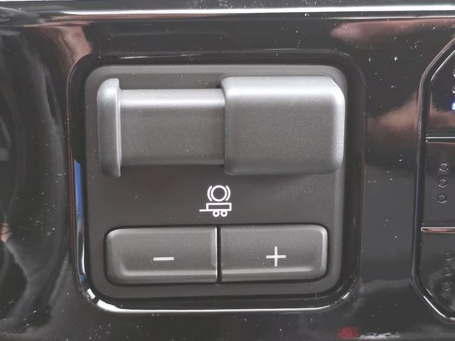2026 Sterling Metallic GMC Sierra 2500HD SLT 4X4 Truck