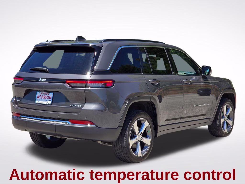 2025 Baltic Gray Metallic Clearcoat Jeep Grand Cherokee Limited 4X4 SUV