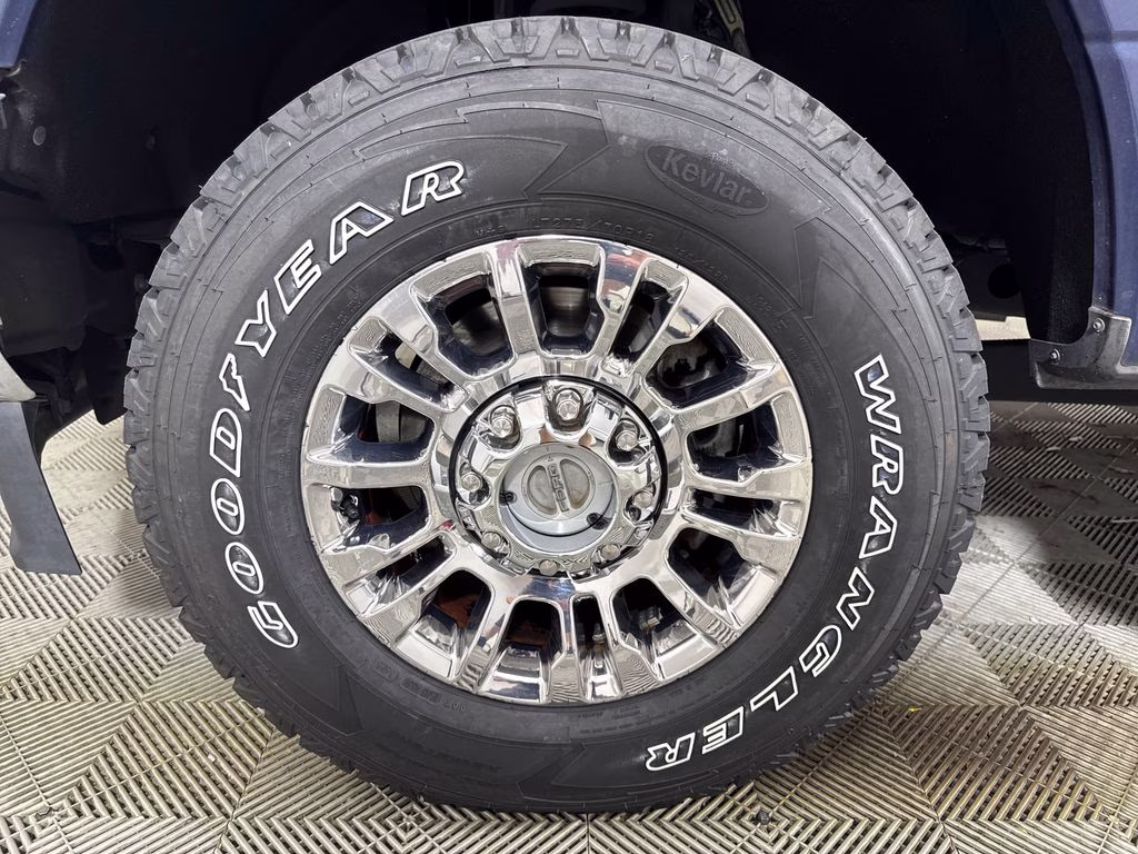 2020 Blue Jeans Metallic Ford Super Duty F-250 SRW XLT 4X4 Truck