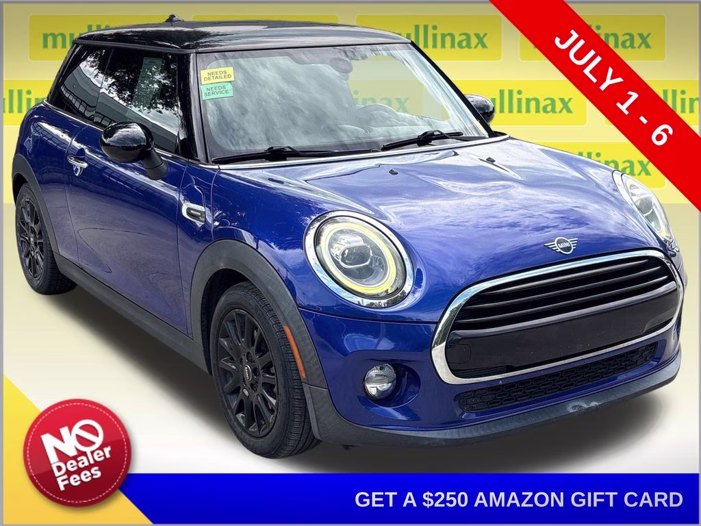 2019 MINI Hardtop Cooper Signature's photo