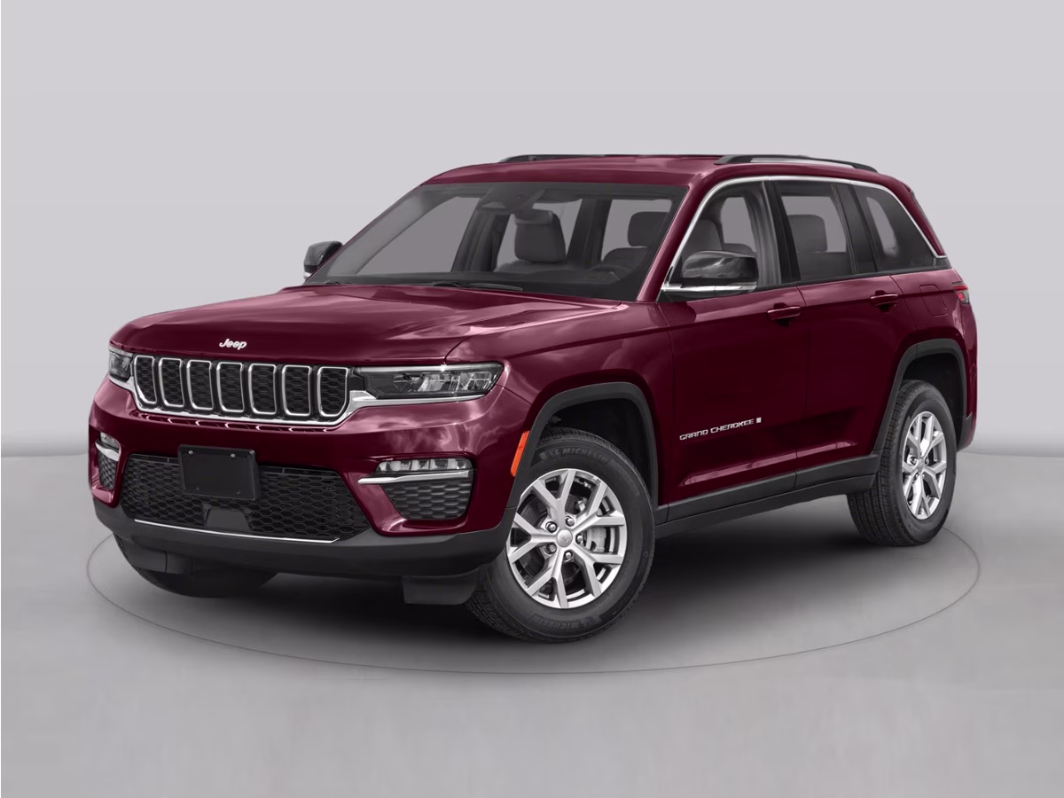 2025 Baltic Gray Metallic Clearcoat Jeep Grand Cherokee Limited 4X4 SUV