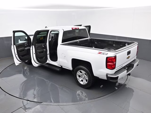 2018 Summit White Chevrolet Silverado 1500 LT 4X4 Truck