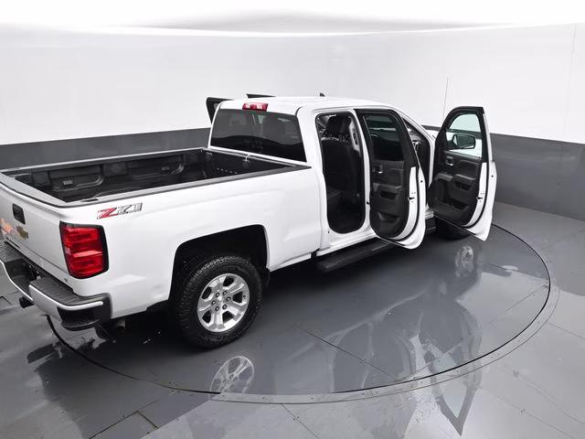 2018 Summit White Chevrolet Silverado 1500 LT 4X4 Truck