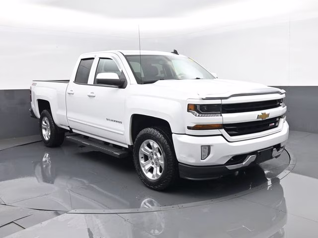 2018 Summit White Chevrolet Silverado 1500 LT 4X4 Truck