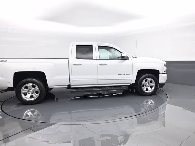 2018 Summit White Chevrolet Silverado 1500 LT 4X4 Truck