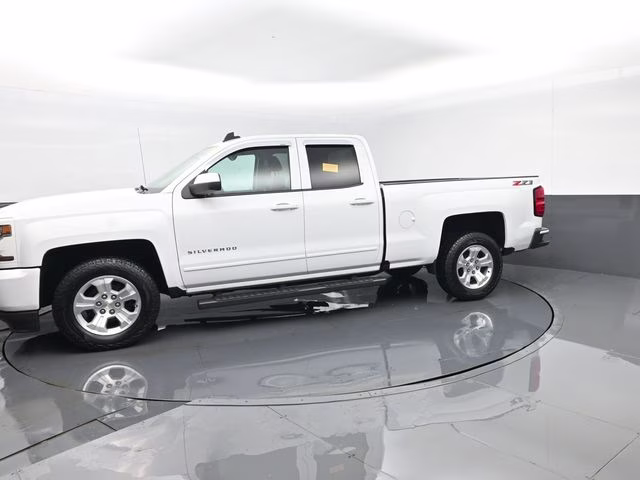 2018 Summit White Chevrolet Silverado 1500 LT 4X4 Truck
