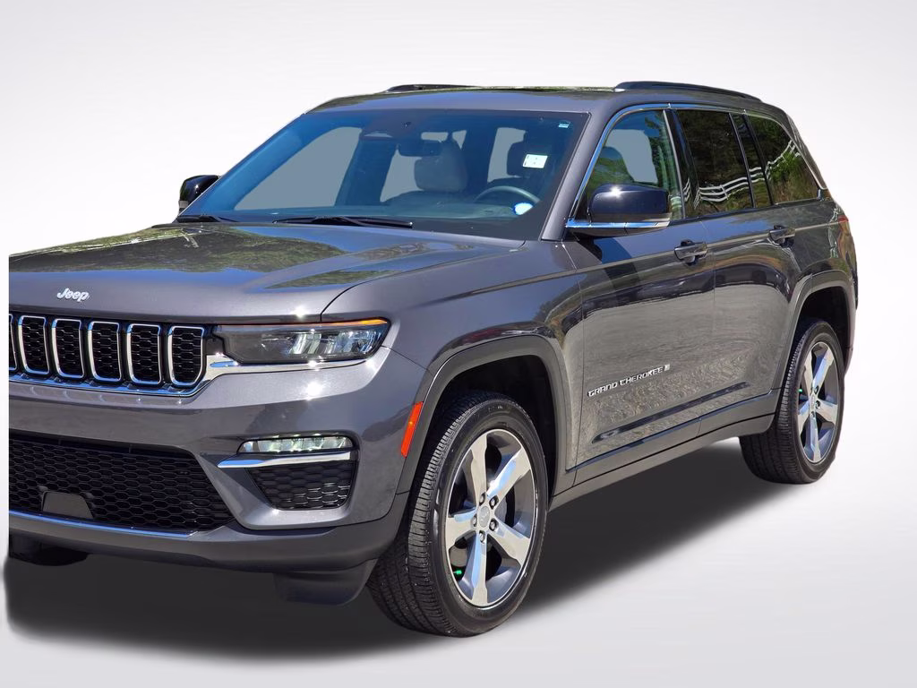 2025 Baltic Gray Metallic Clearcoat Jeep Grand Cherokee Limited 4X4 SUV