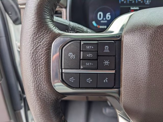2022 Star White Metallic Tri-Coat Ford Expedition King Ranch 4X4 SUV