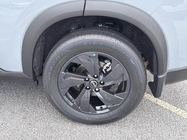 2026 Boulder Gray Pearl Nissan Rogue SV FWD SUV