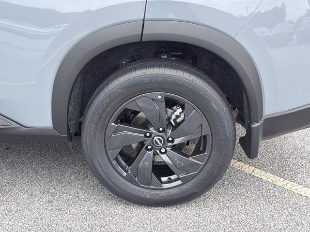 2026 Boulder Gray Pearl Nissan Rogue SV FWD SUV