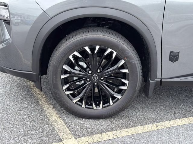 2026 Gun Metallic Nissan Rogue Dark Armor FWD SUV
