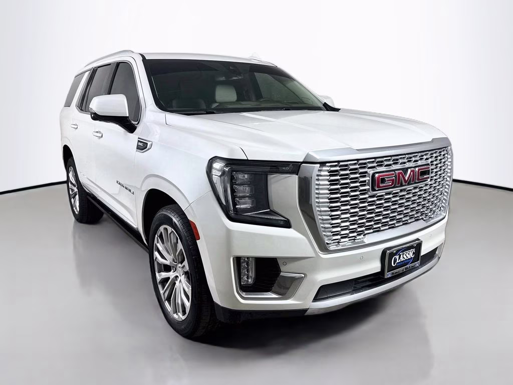2022 GMC Yukon 4WD Denali's photo