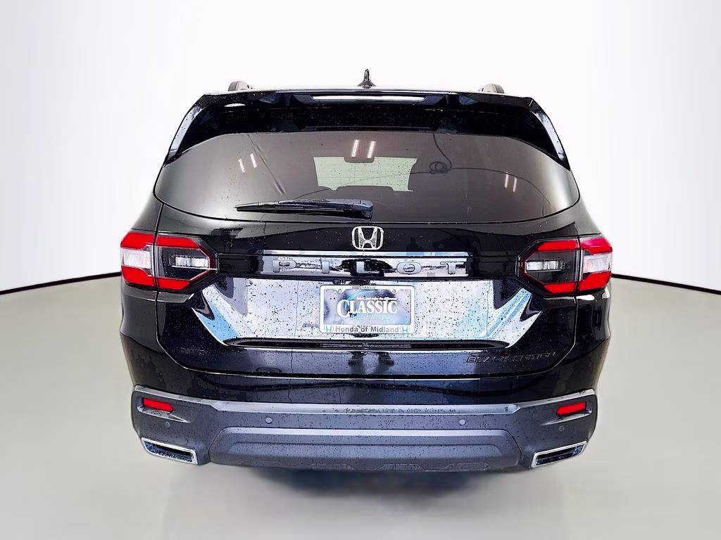 2025 Crystal Black Pearl Honda Pilot Black Edition AWD SUV