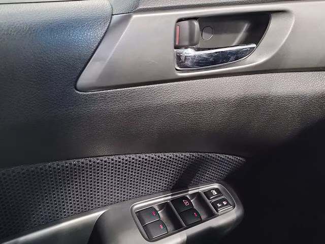 2012 Ice Silver Metallic Subaru Forester 2.5X AWD SUV