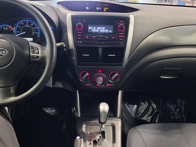 2012 Ice Silver Metallic Subaru Forester 2.5X AWD SUV