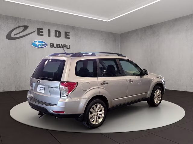2012 Ice Silver Metallic Subaru Forester 2.5X AWD SUV