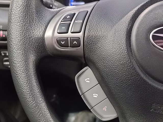2012 Ice Silver Metallic Subaru Forester 2.5X AWD SUV
