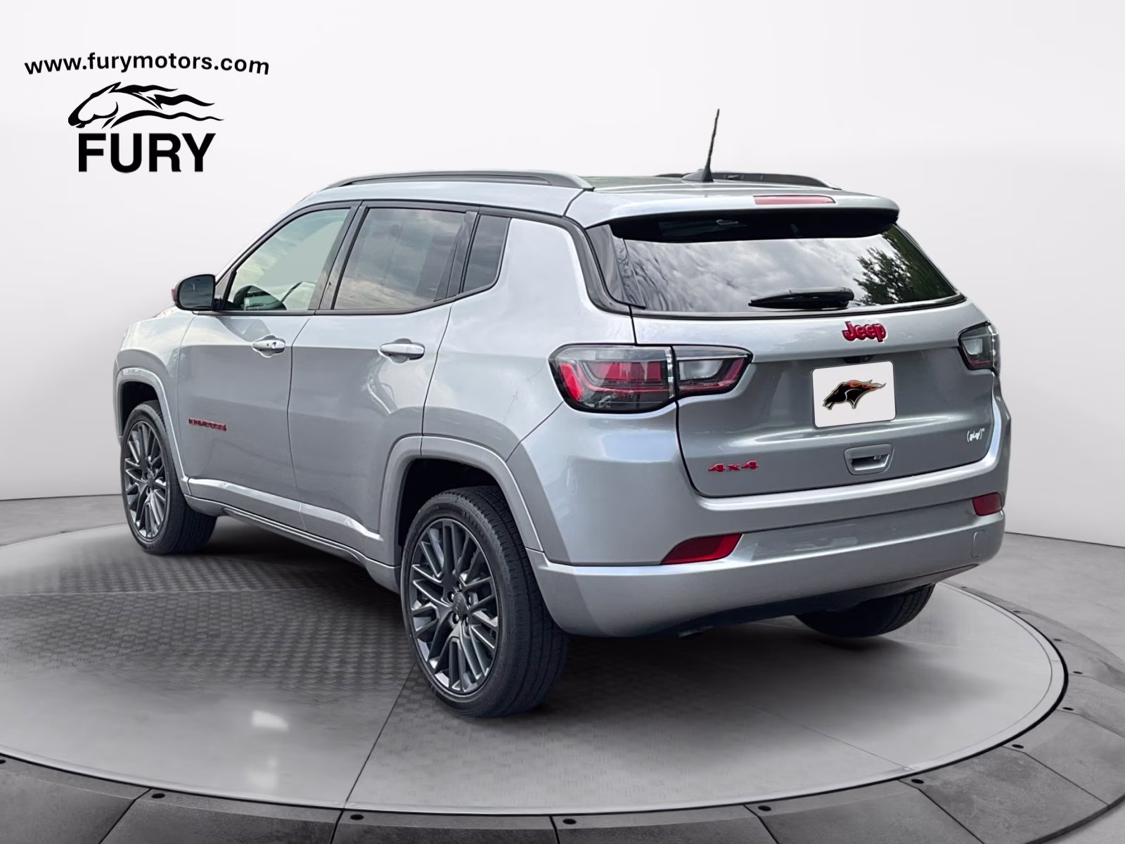 2023 Billet Silver Metallic Clearcoat Jeep Compass Limited 4X4 SUV