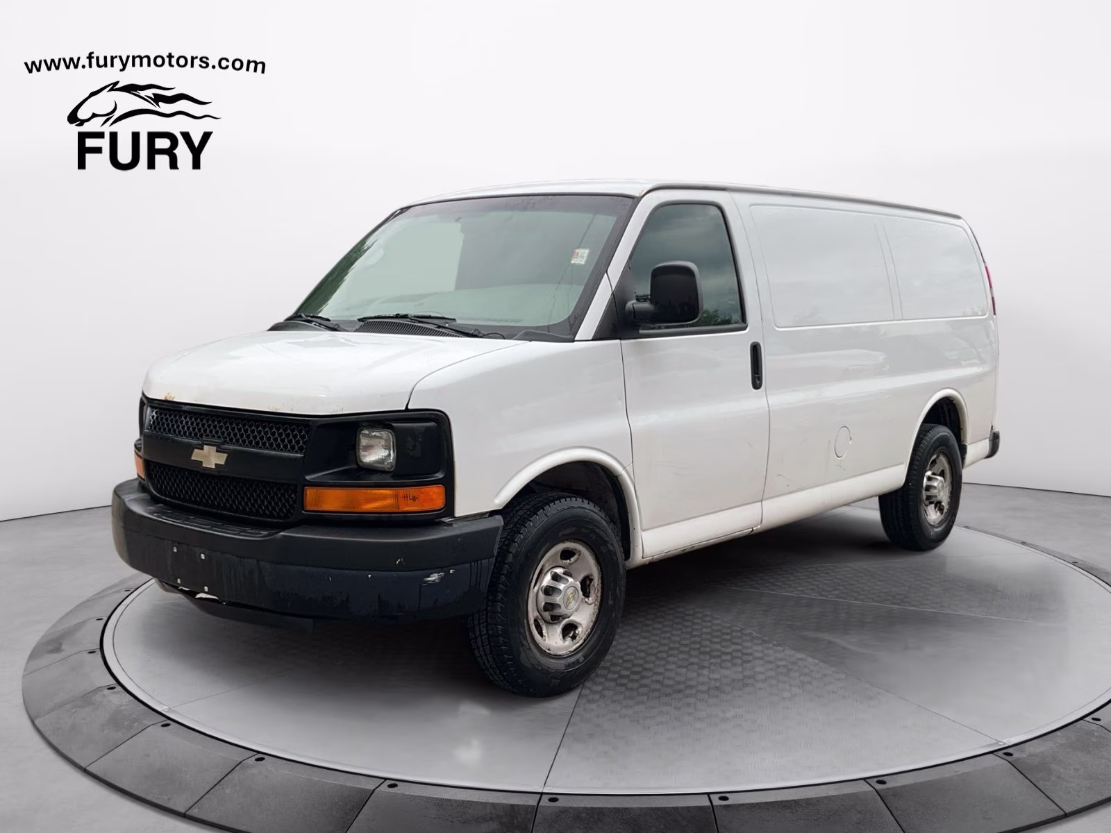 2013 Summit White Chevrolet Express 3500 Work Van RWD Van