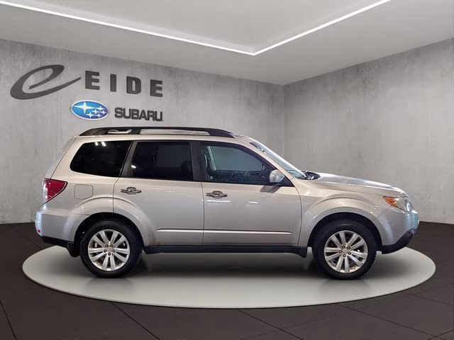 2012 Ice Silver Metallic Subaru Forester 2.5X AWD SUV