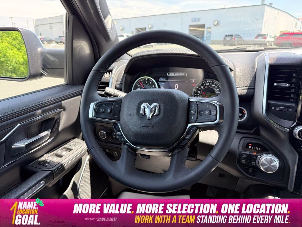 2025 Diamond Black Crystal Pearlcoat Ram 1500 Laramie 4X4 Truck