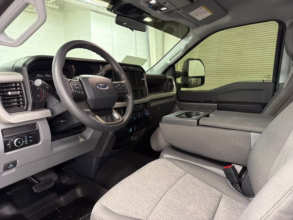 2024 Agate Black Metallic Ford Super Duty F-250 SRW XL 4X4 Truck