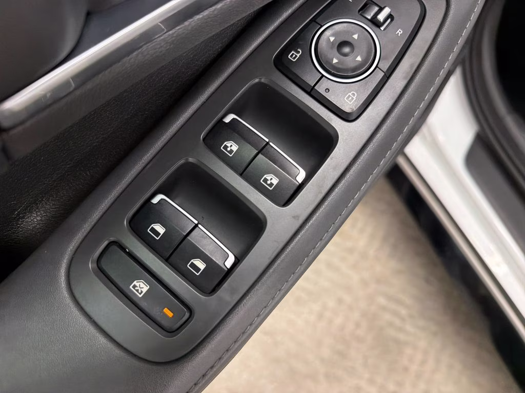 2020 Quartz White Hyundai Sonata Limited FWD Sedan