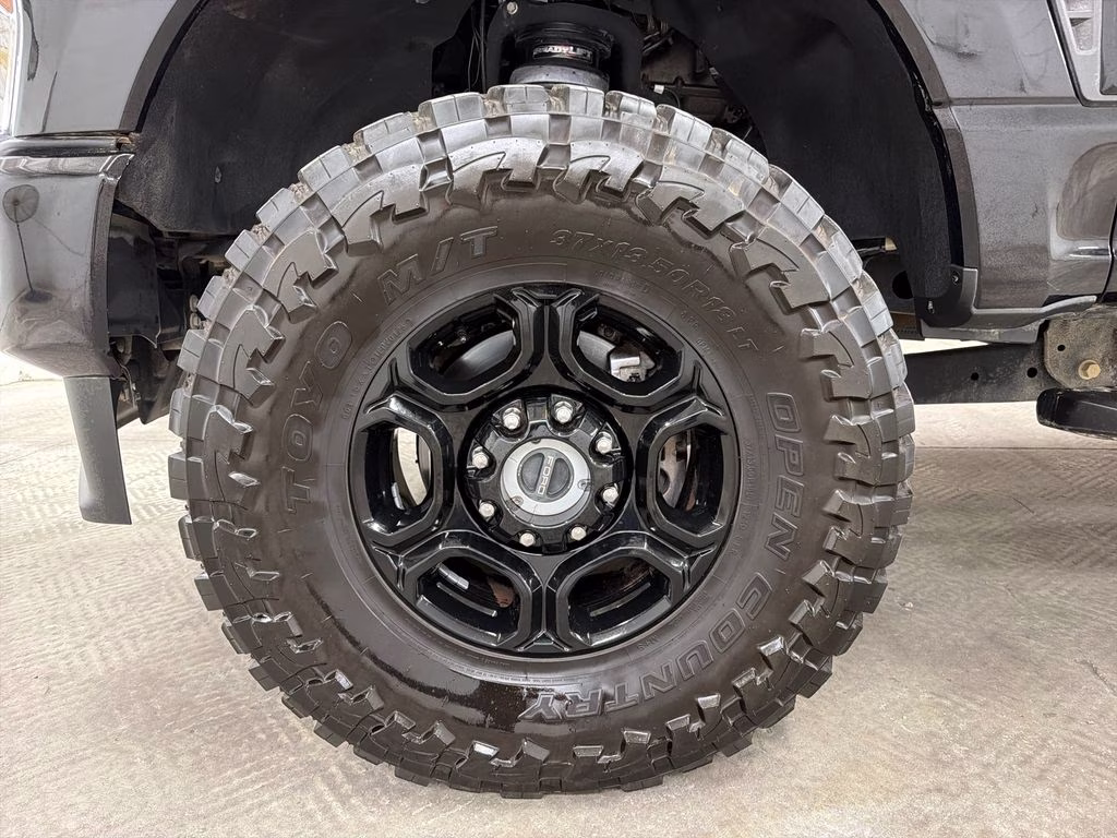 2024 Agate Black Metallic Ford Super Duty F-250 SRW XL 4X4 Truck