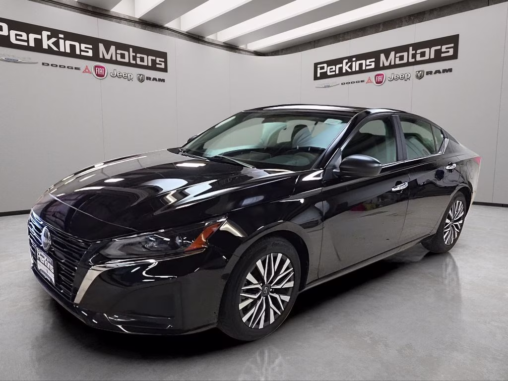 2025 Nissan Altima 2.5 SV's photo