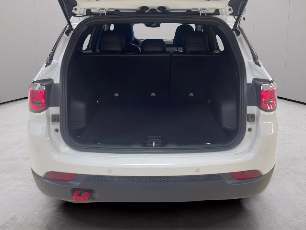 2025 Bright White Clearcoat Jeep Compass Trailhawk 4X4 SUV