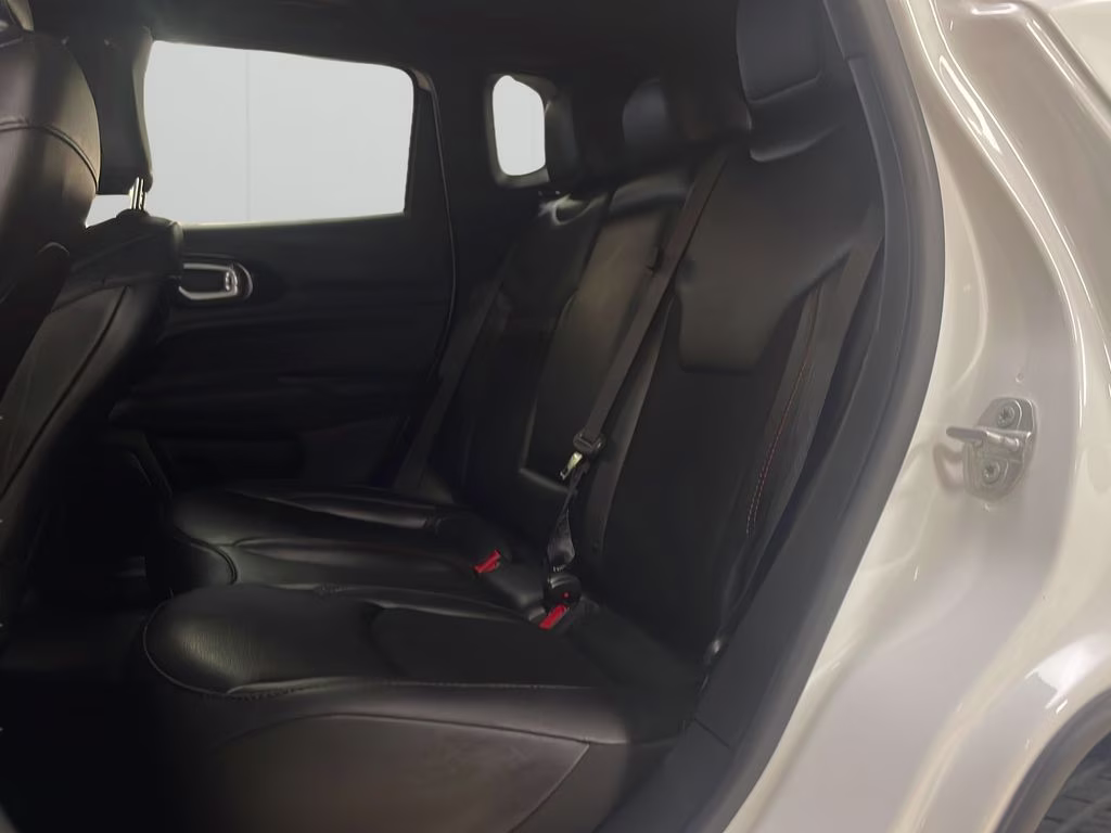 2025 Bright White Clearcoat Jeep Compass Trailhawk 4X4 SUV