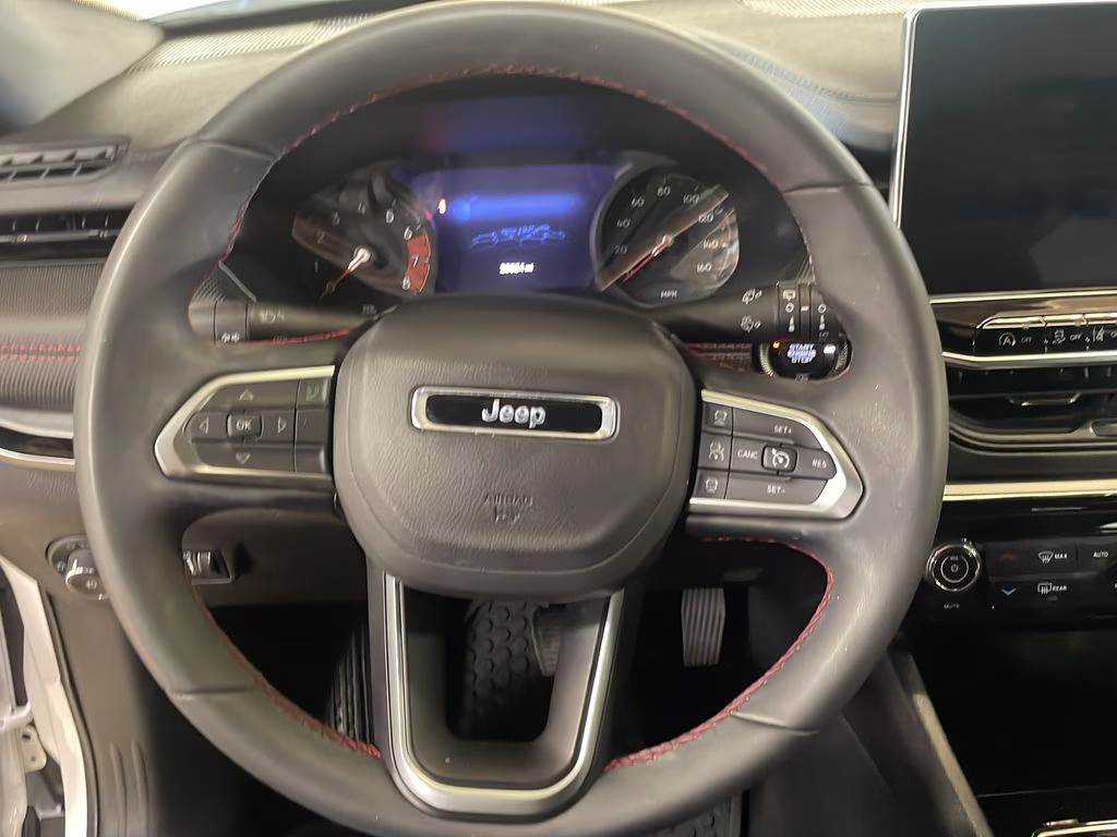 2025 Bright White Clearcoat Jeep Compass Trailhawk 4X4 SUV