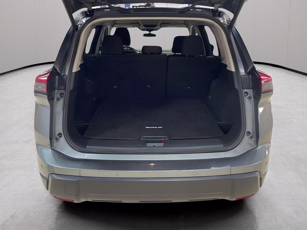 2025 Gun Metallic Nissan Rogue SV AWD SUV