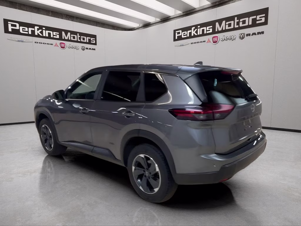 2025 Gun Metallic Nissan Rogue SV AWD SUV