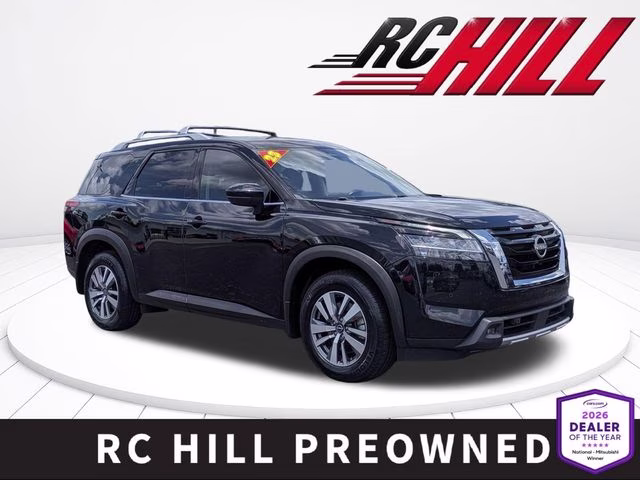 2023 Super Black Nissan Pathfinder SL 4X4 SUV