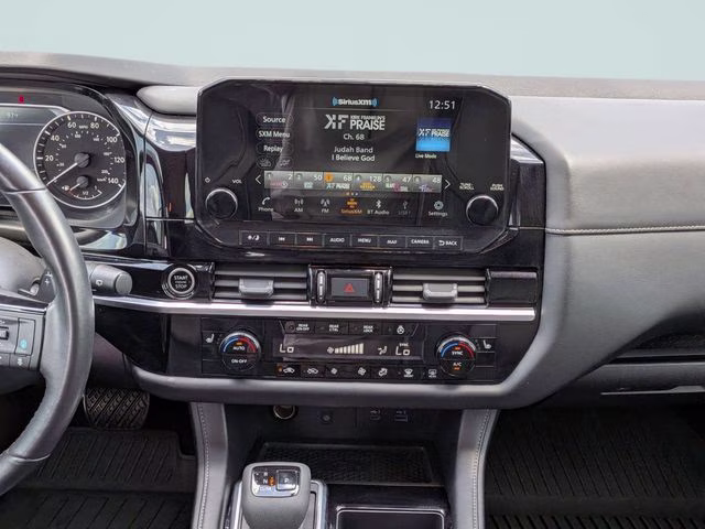 2023 Super Black Nissan Pathfinder SL 4X4 SUV