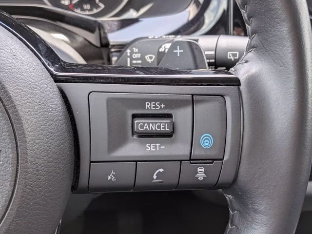 2023 Super Black Nissan Pathfinder SL 4X4 SUV