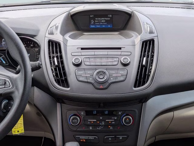 2018 White Gold Metallic Ford Escape SE 4X4 SUV