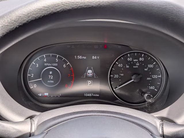 2024 Aspen White Tricoat Nissan Kicks SV FWD SUV