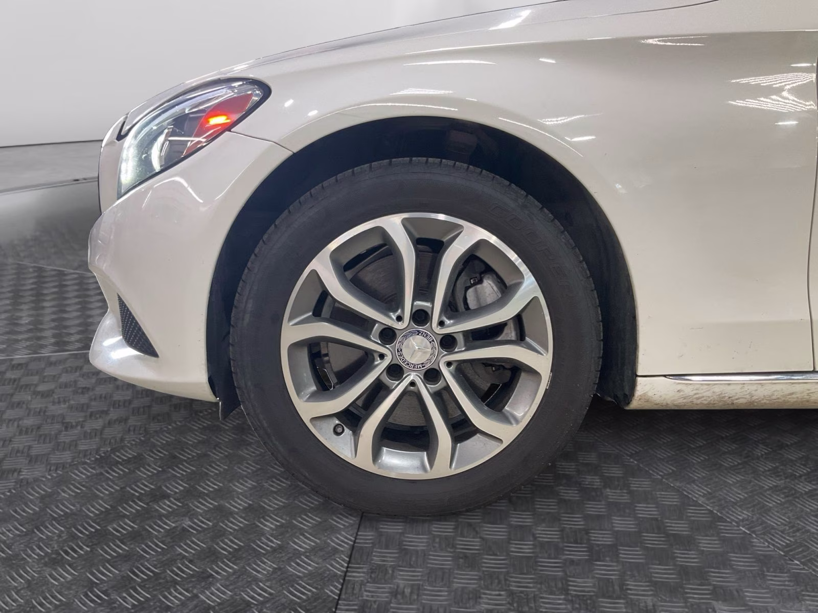 2015 White Mercedes-Benz C-Class C 300 AWD Sedan