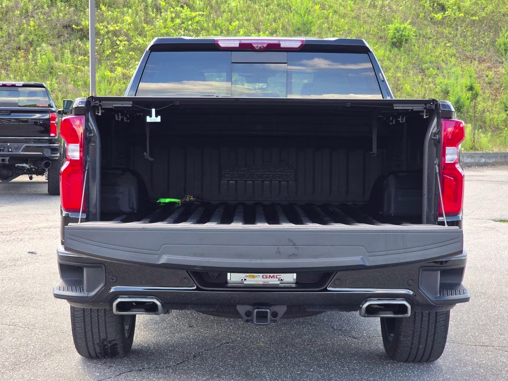 2023 Black Chevrolet Silverado 1500 High Country 4X4 Truck