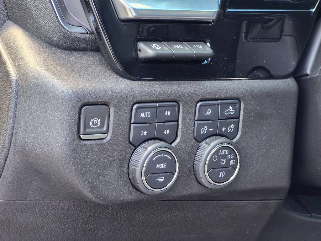 2023 Black Chevrolet Silverado 1500 High Country 4X4 Truck
