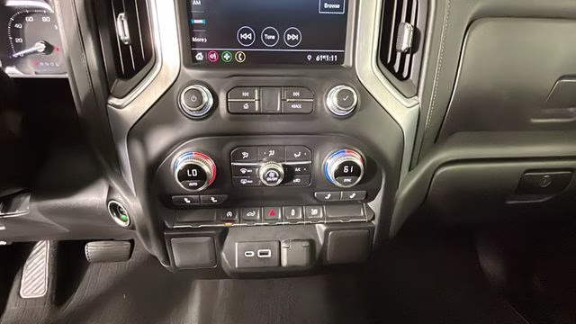 2021 Quicksilver Metallic GMC Sierra 1500 SLE 4X4 Truck
