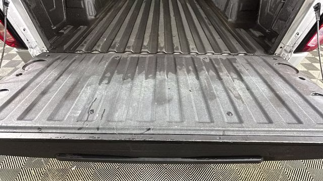 2021 Quicksilver Metallic GMC Sierra 1500 SLE 4X4 Truck