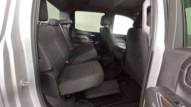 2021 Quicksilver Metallic GMC Sierra 1500 SLE 4X4 Truck
